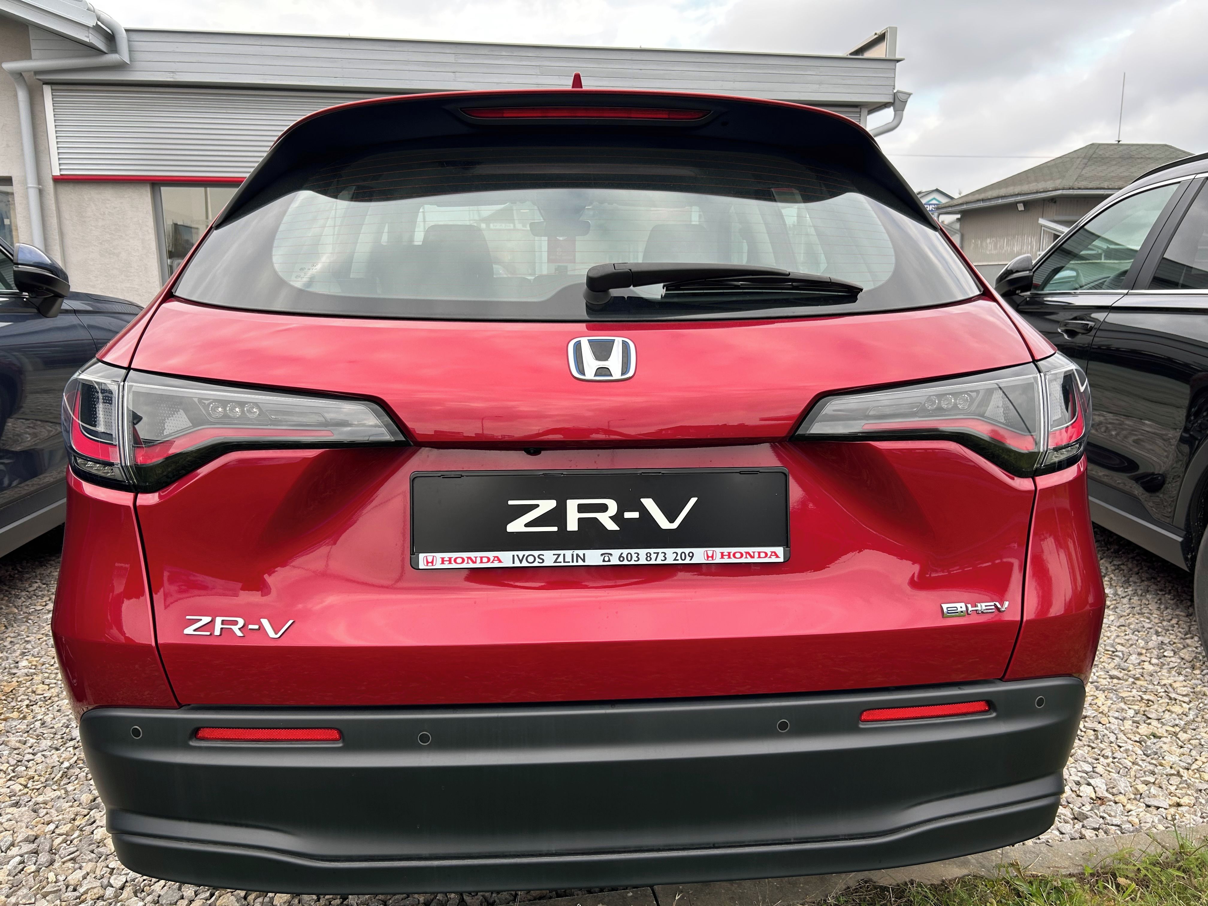 Honda ZR-V, 2.0 e:HEV ELEGANCE RADIANT RED - fotka 6