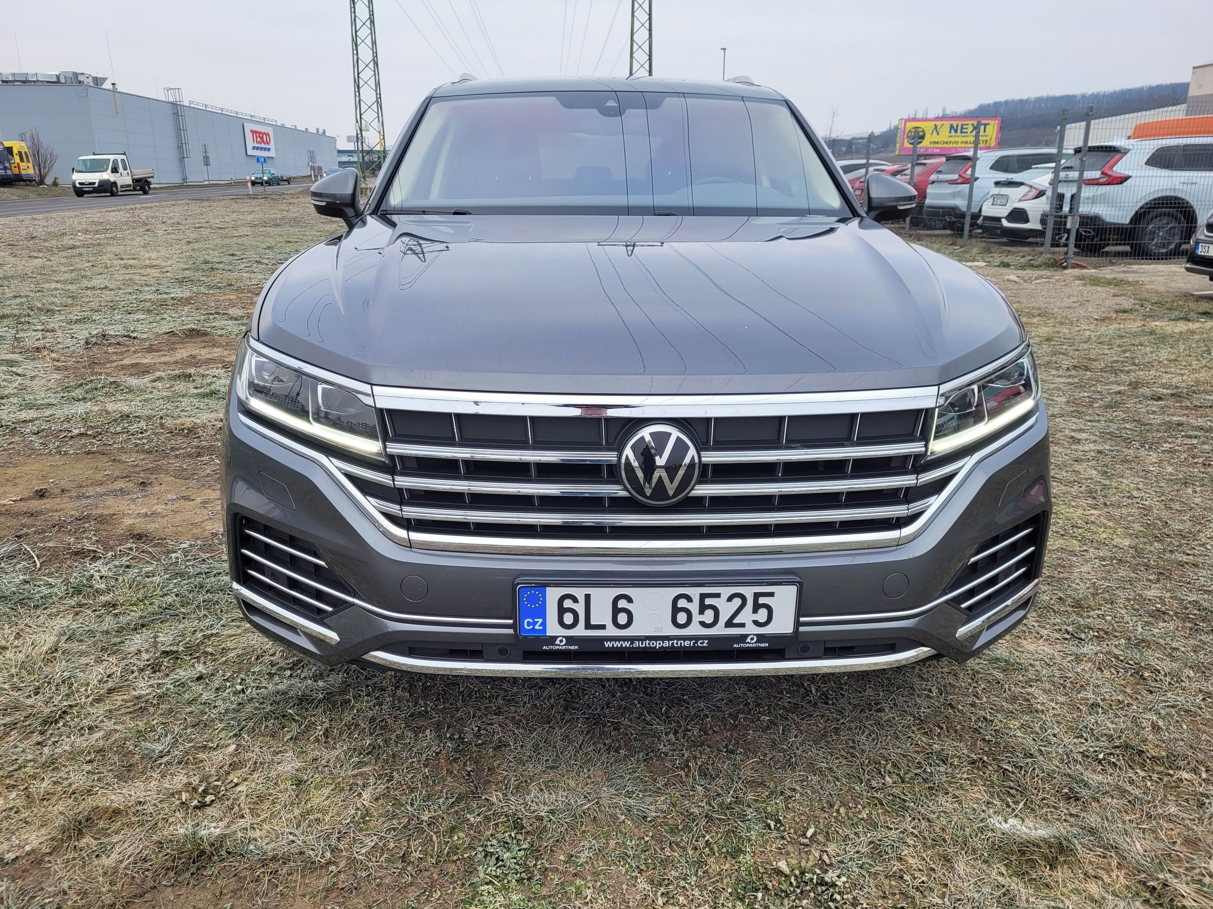 Volkswagen Touareg, 3.0 TDI 6V 4x4 210kW - fotka 2