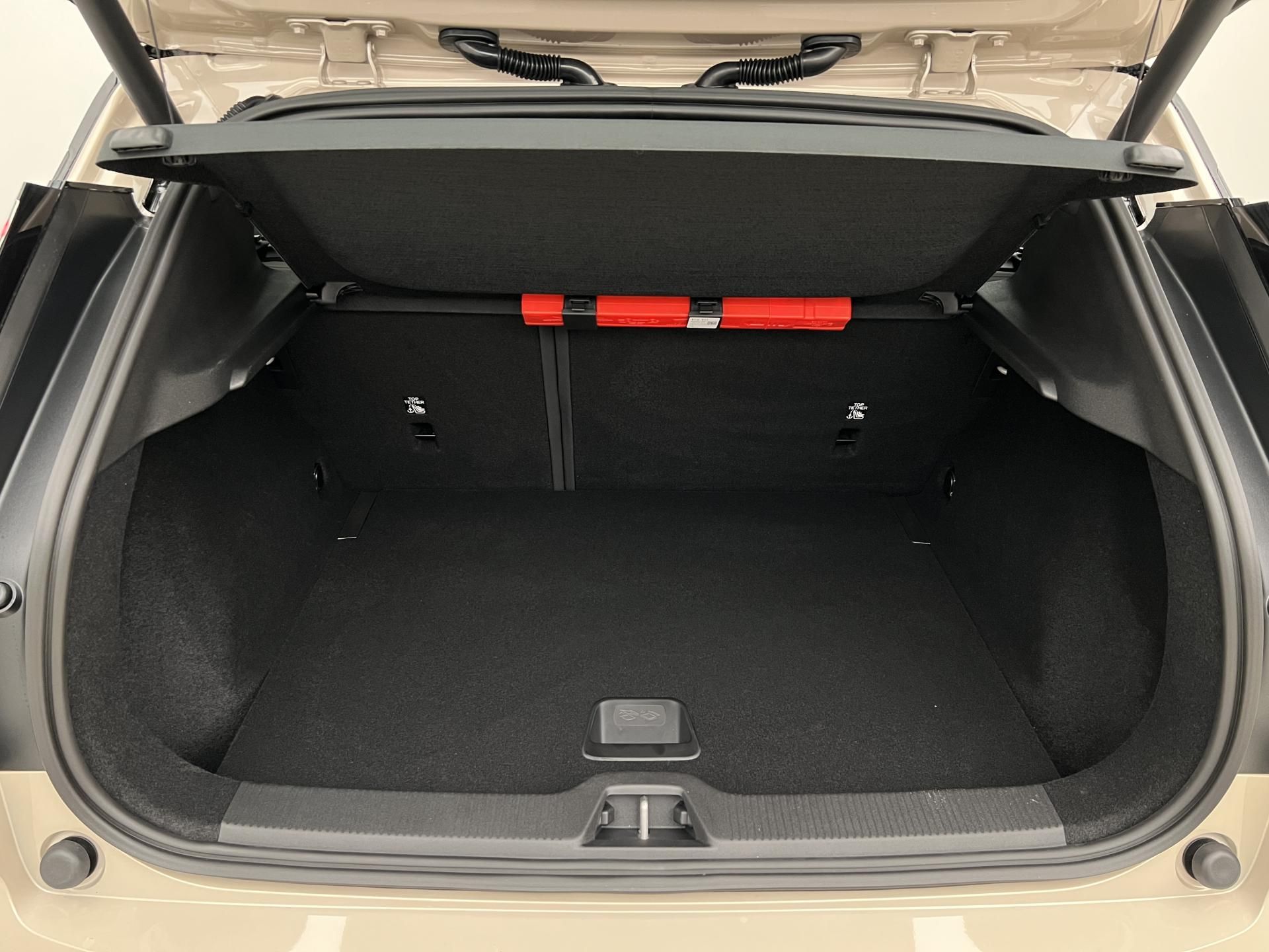 Volvo EX30, PURE ELECTRIC EXTENDED PLUS - fotka 6
