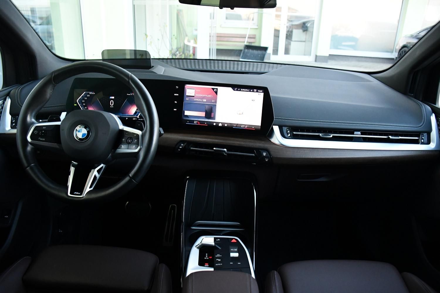 BMW Řada 2, 218d M-SPORT TAŽNÉ 1M 3LZÁRUKA - fotka 5