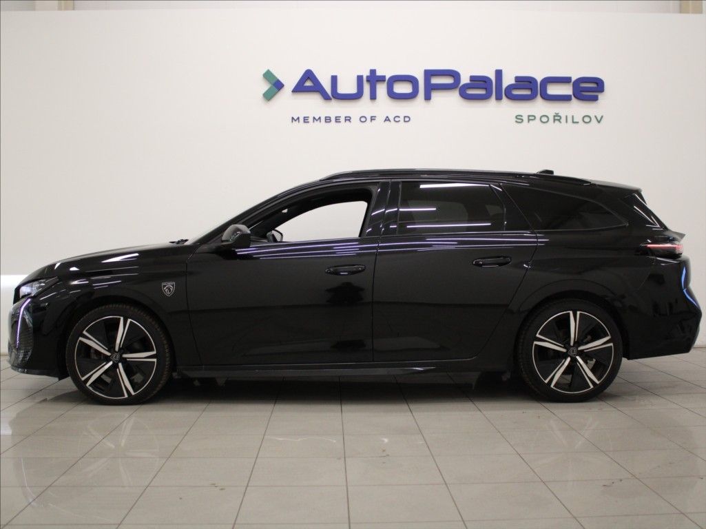 Peugeot 308, 1,2 PT 96kW AT GT Matrix 17tkm - fotka 5