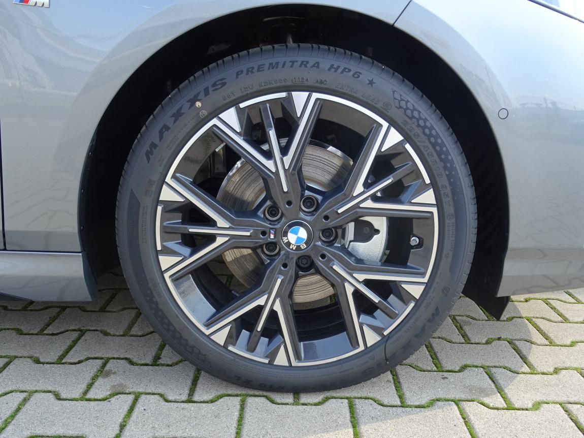 BMW Řada 1, 120d - fotka 6