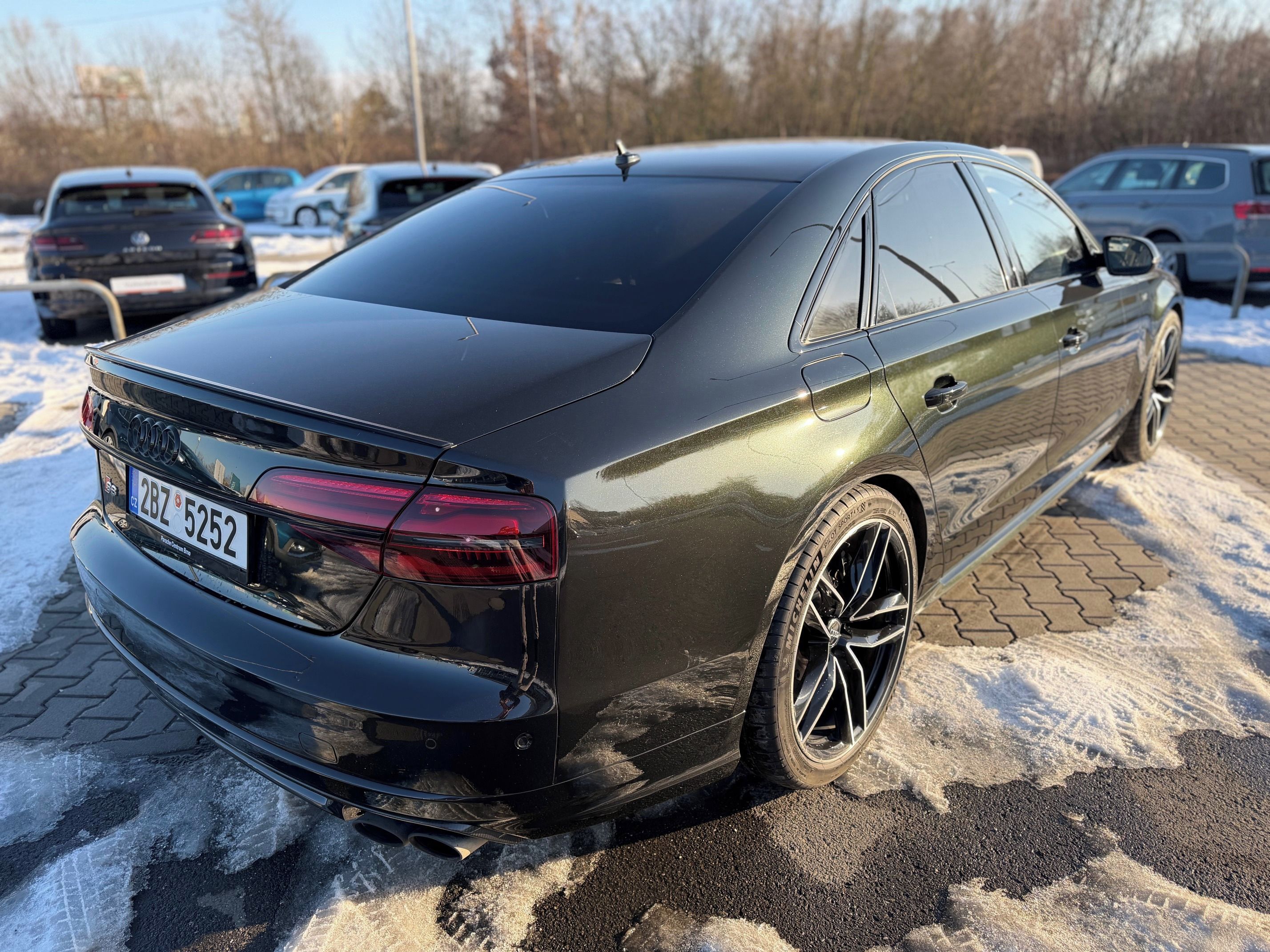 Audi S8, + 605PS max výbava po servisu - fotka 6