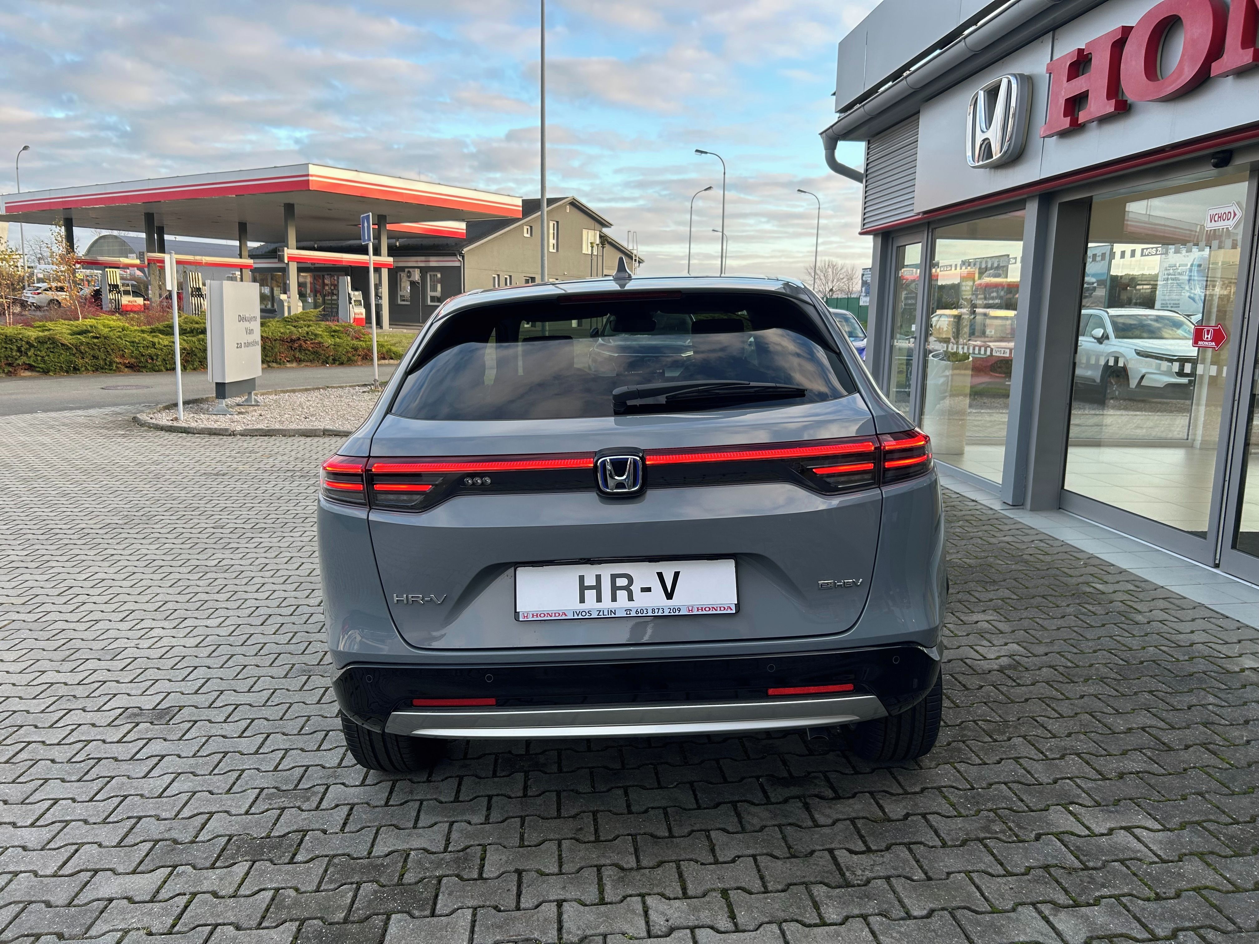 Honda HR-V, 1,5 e:HEV Advance URBAN GREY - fotka 5