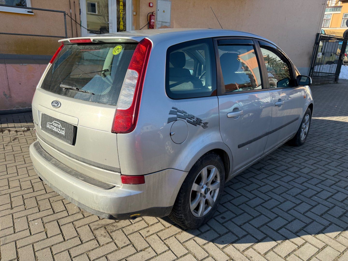 Ford C-MAX, 1.6 16V - LPG - Nová STK ! - fotka 4