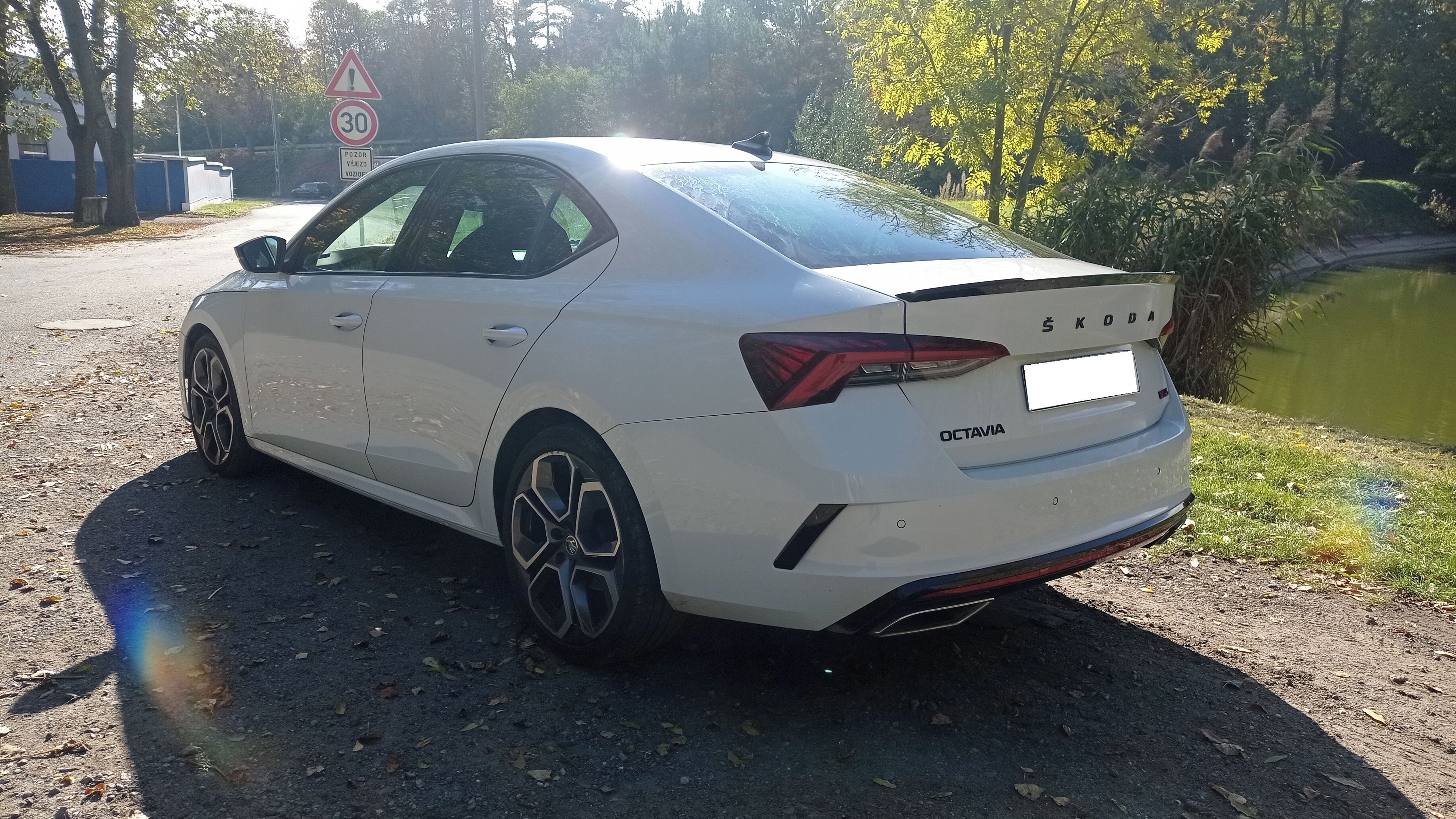 Škoda Octavia, 2,0 TDi RS 147KW DPH - fotka 5