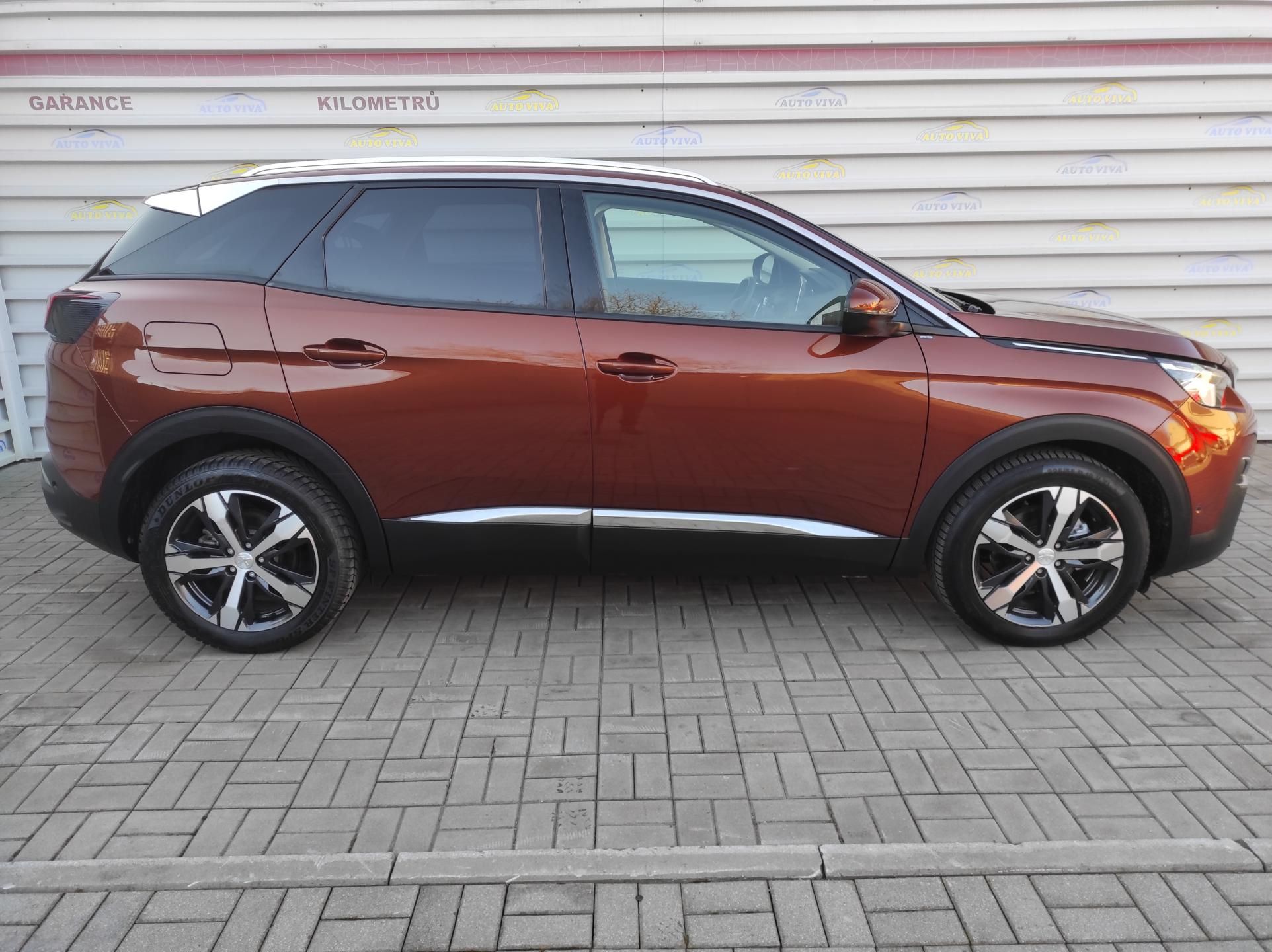 Peugeot 3008, 1,5bHDi Allure EAT8 S&S Pano - fotka 5