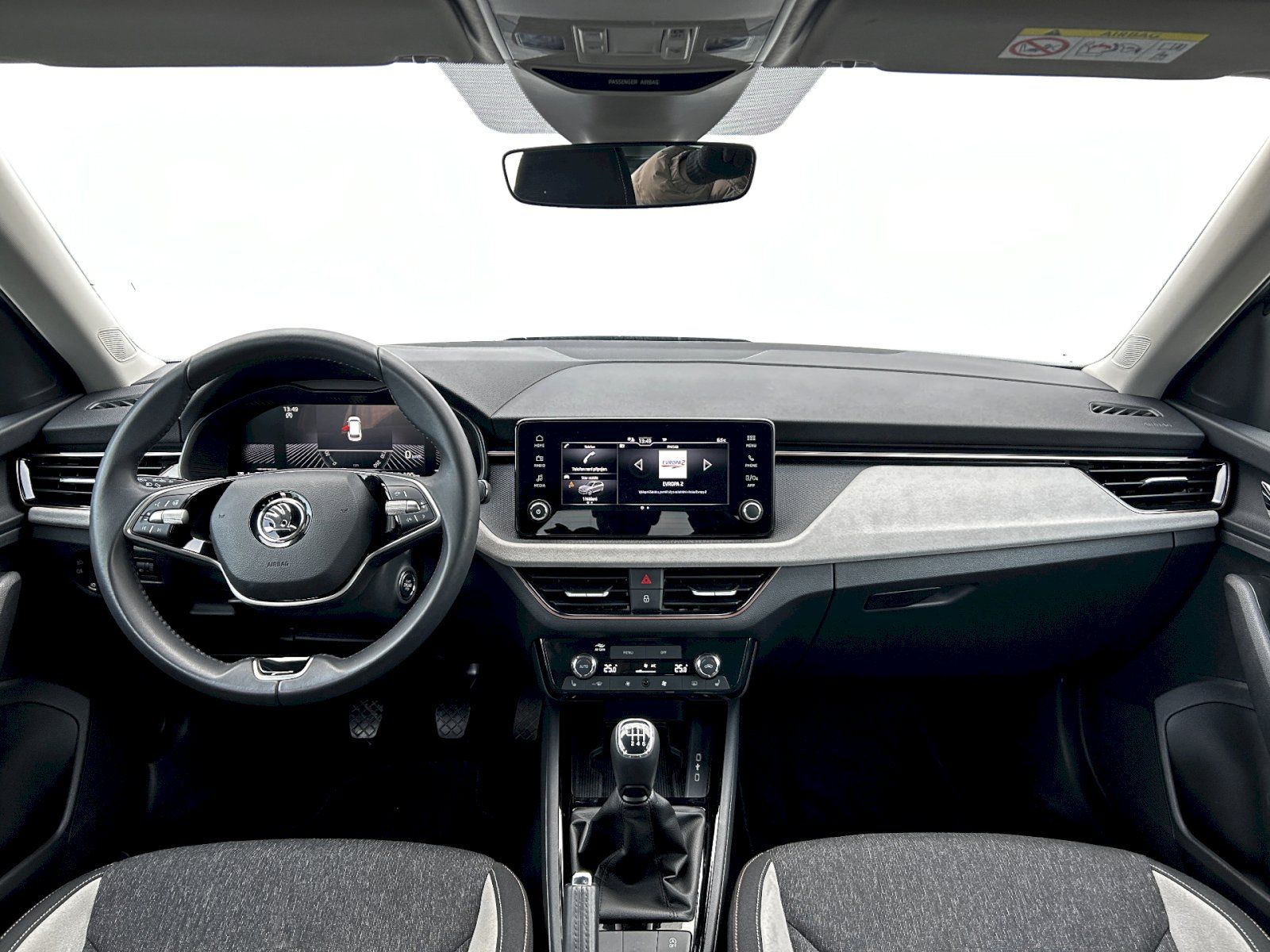 Škoda Kamiq, 1.0 TSI 85kW MP6 Top Selection - fotka 5