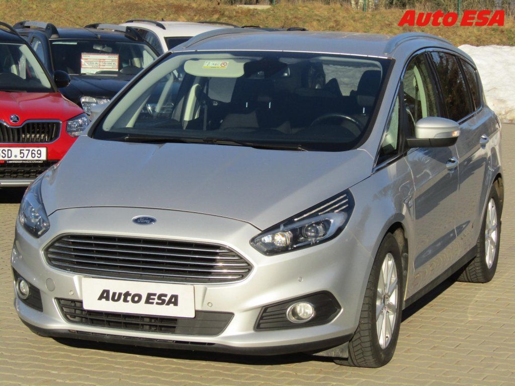 Ford S-MAX, 2.0 TDCi 4x4,AT,LED,kamera - fotka 3