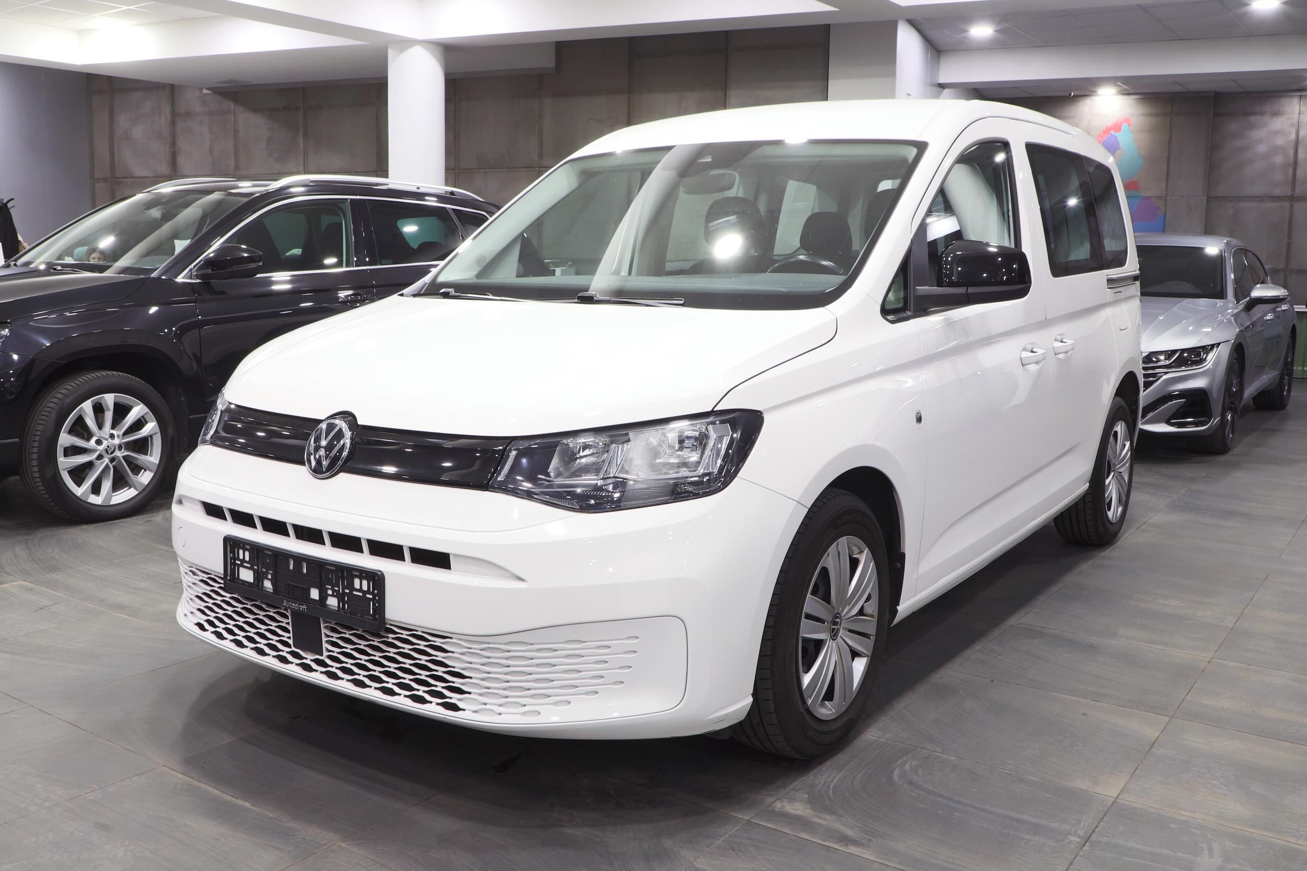 Volkswagen Caddy, 1.5TSI 84kW Manual 5-míst - fotka 2