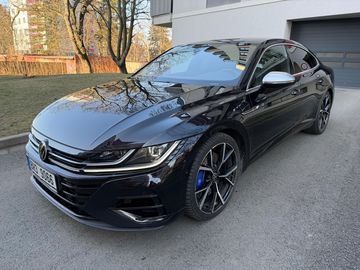 2.0 TSI R 235kW ČR DPH LED H/K