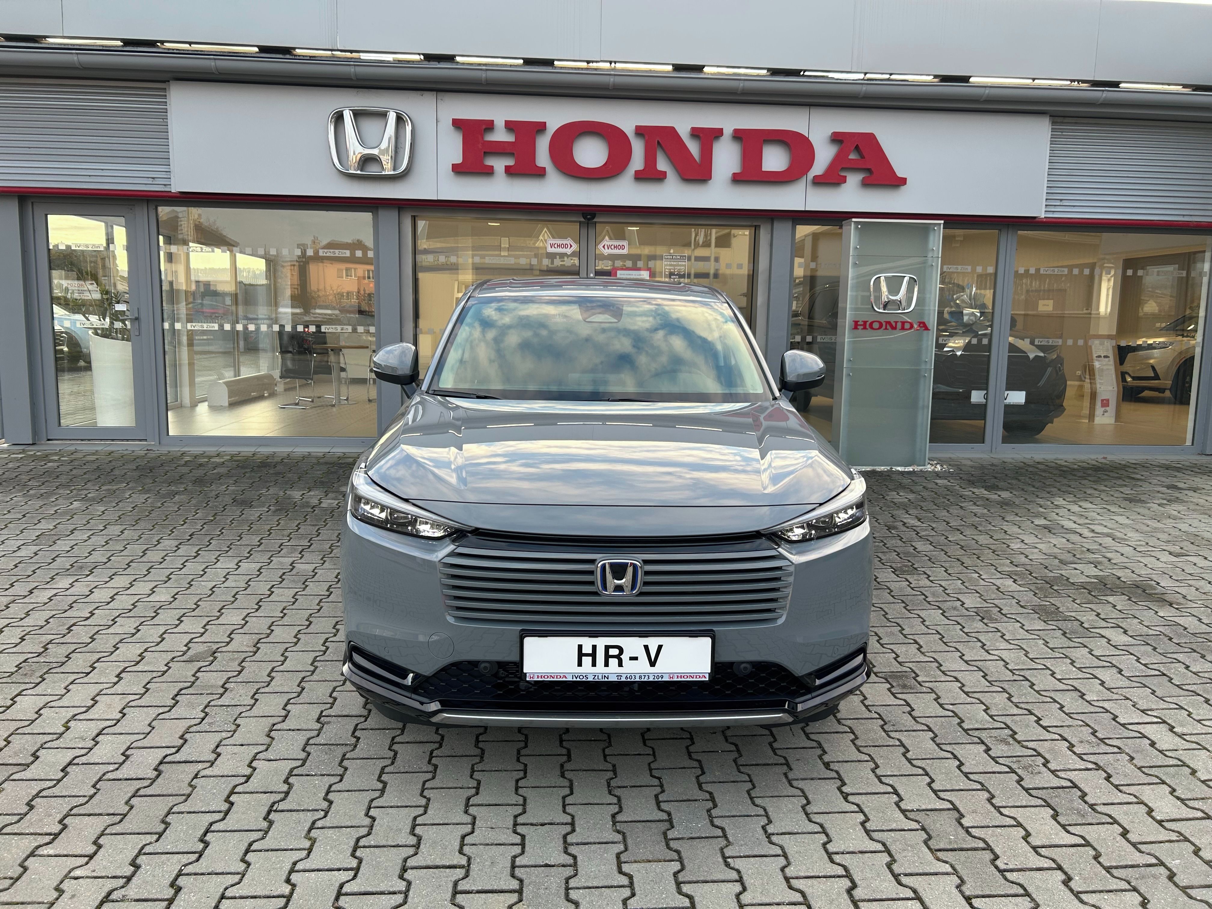 Honda HR-V, 1,5 e:HEV Advance URBAN GREY - fotka 3