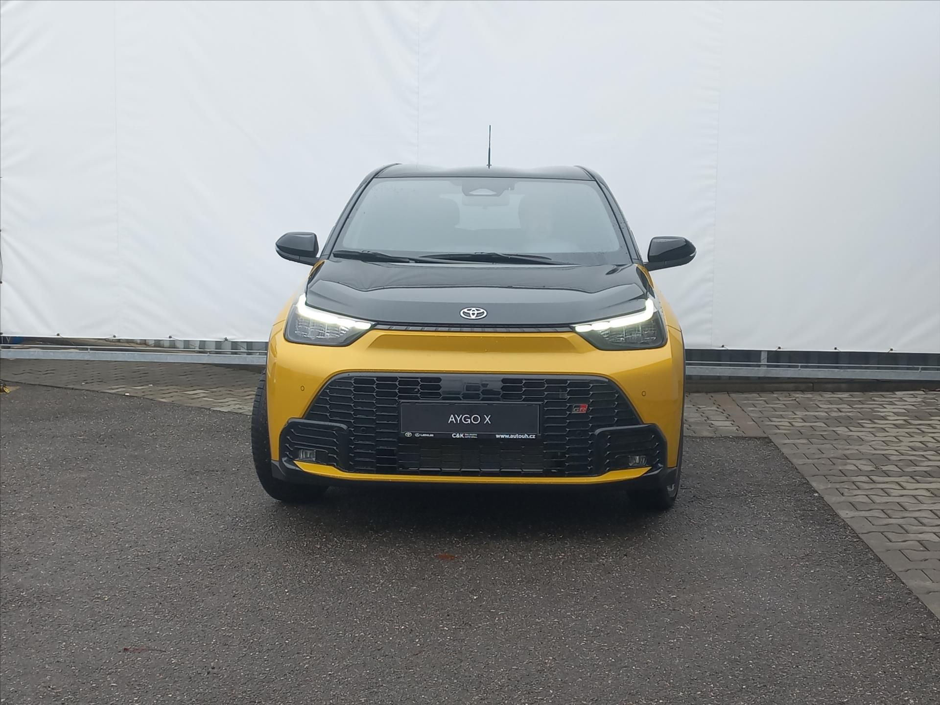 Toyota Aygo, 1,5 Hybrid e-CVT 115k  X GR Sp - fotka 4