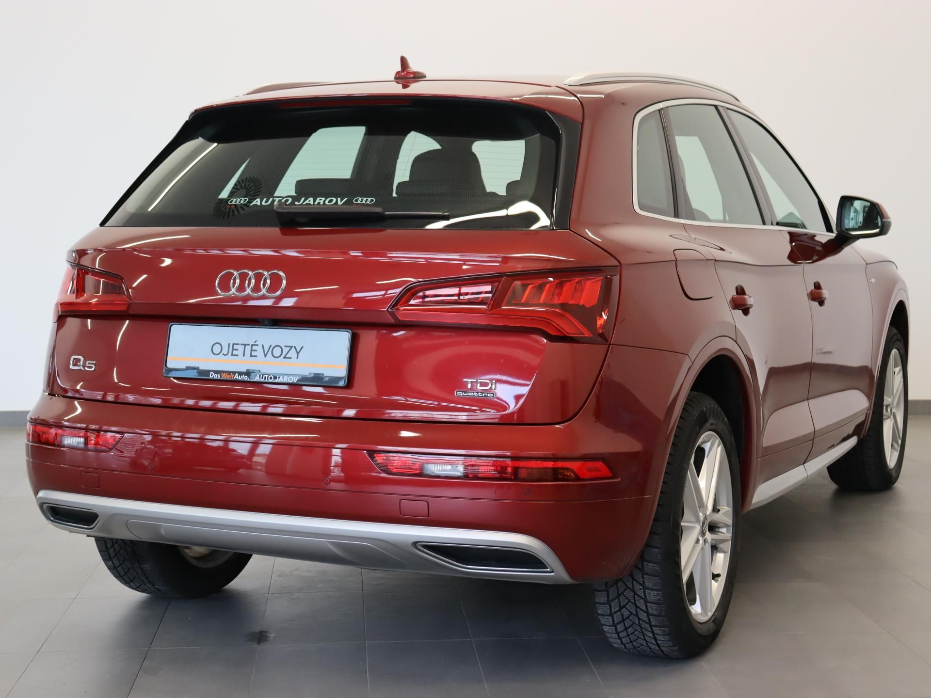 Audi Q5, SPORT 2.0 TDI 140 KW QUATTRO - fotka 2