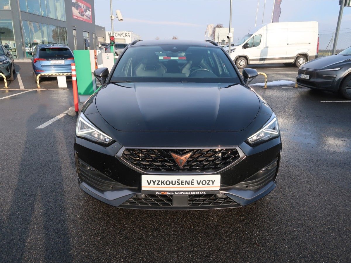 Cupra Leon, 2,0 TSI 180kW DSG ČR 1.maj DPH - fotka 4