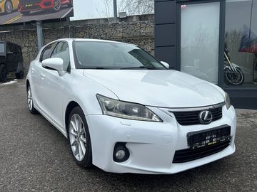 Lexus CT 200h 1.8 hybrid