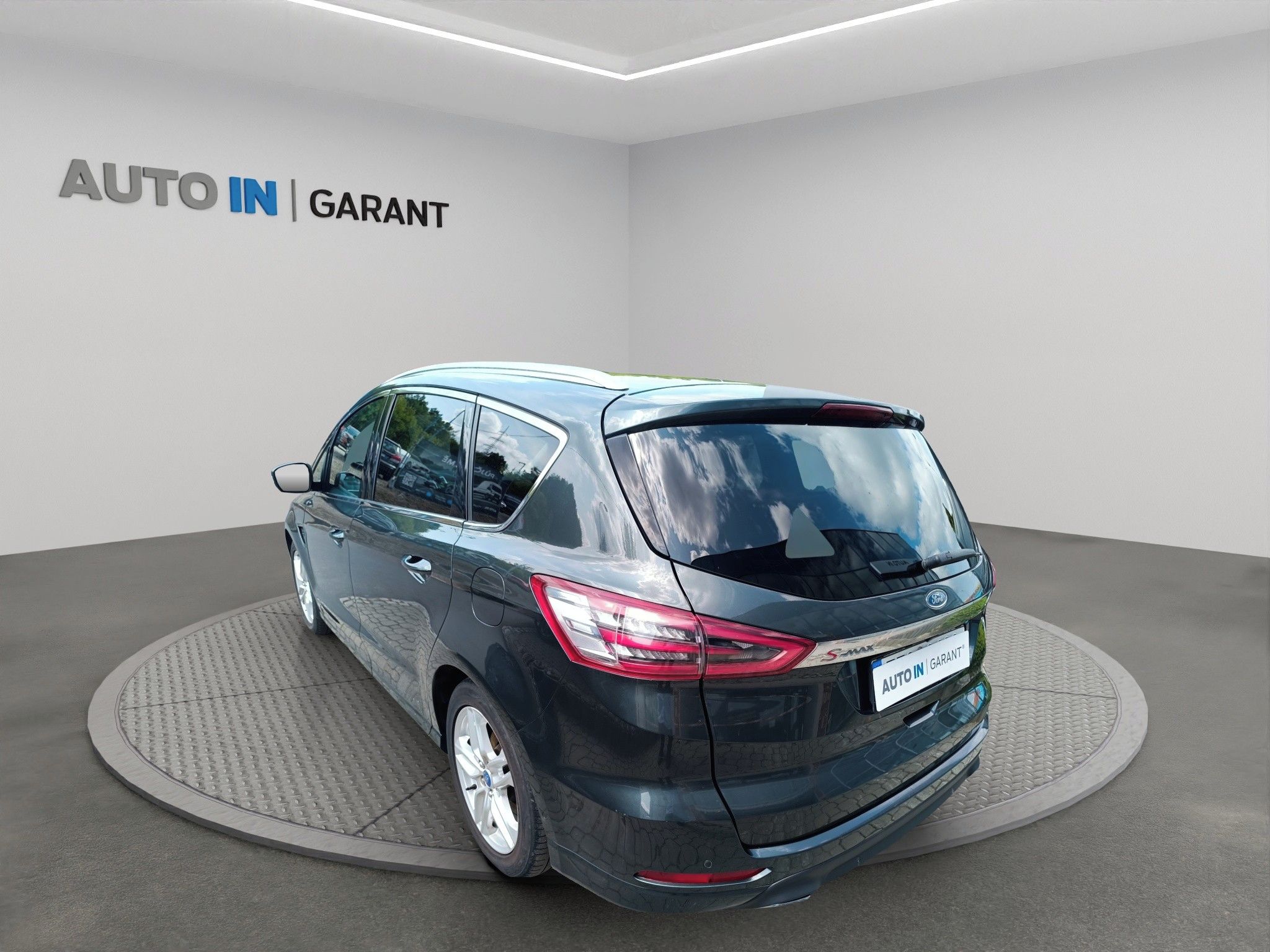 Ford S-MAX, Titanium , 132KW, ČR , 4x4 , 7 - fotka 6