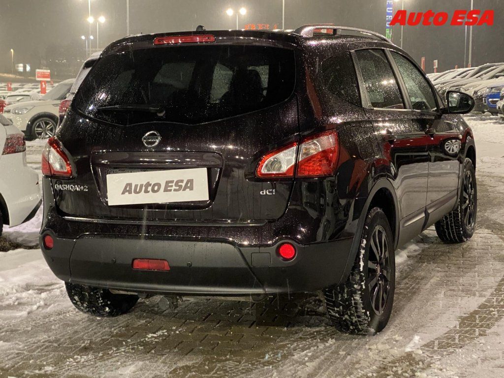 Nissan Qashqai, 1.6 dCi +2 4x4,I-Way,panor - fotka 4
