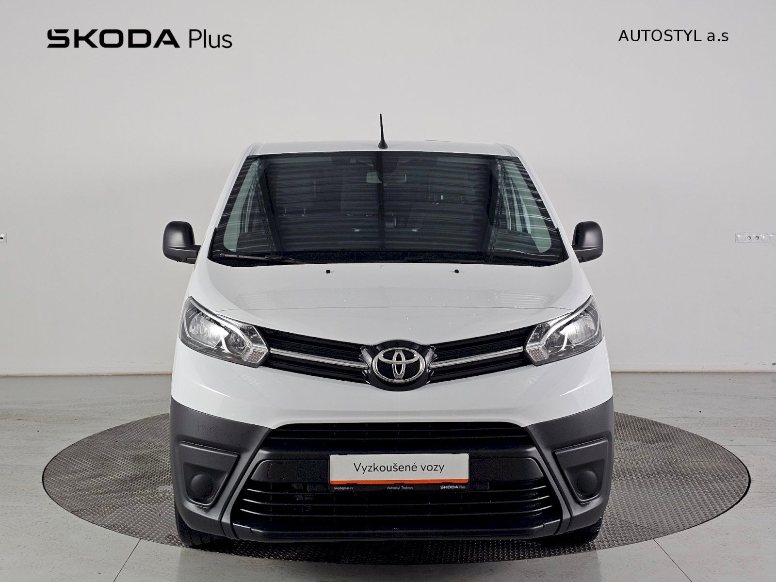 Toyota Proace, 2.0D 140k ACTIVE L2 - fotka 4