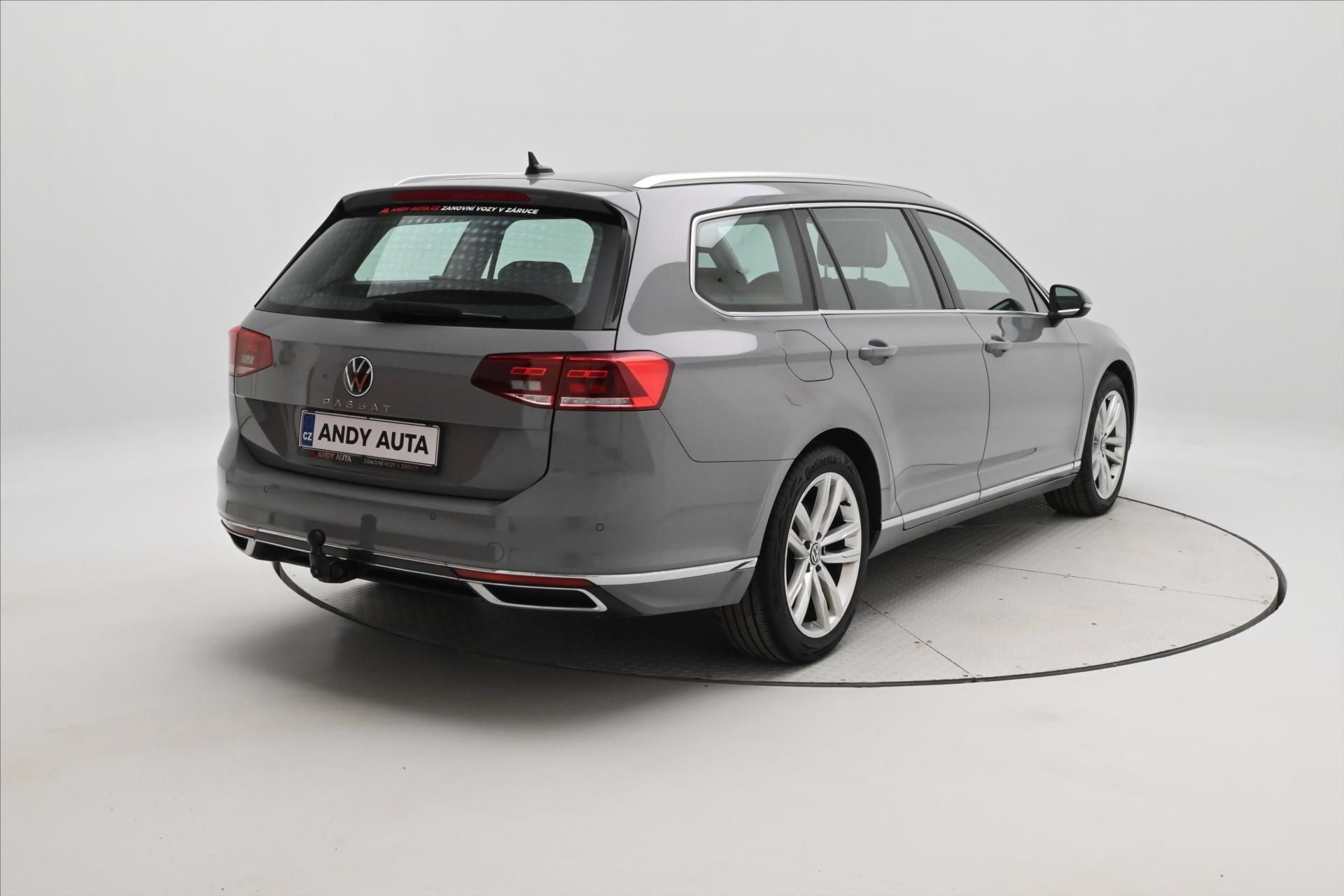 Volkswagen Passat, 2,0 TDI 110 kW DSG Elegance Zá - fotka 5