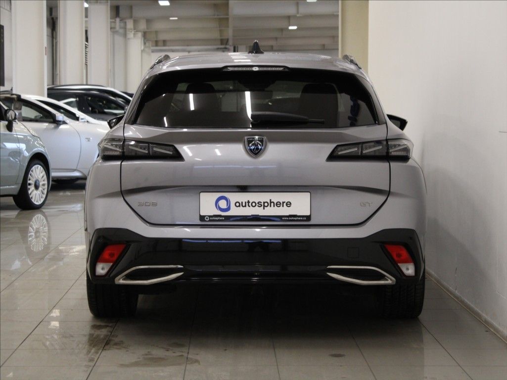 Peugeot 308, 1,2 PT 96kW AT GT PANO.Paměť - fotka 4