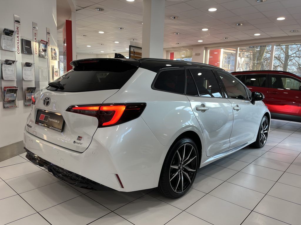 Toyota Corolla, TS 2.0 Hybrid GR SPORT - fotka 5