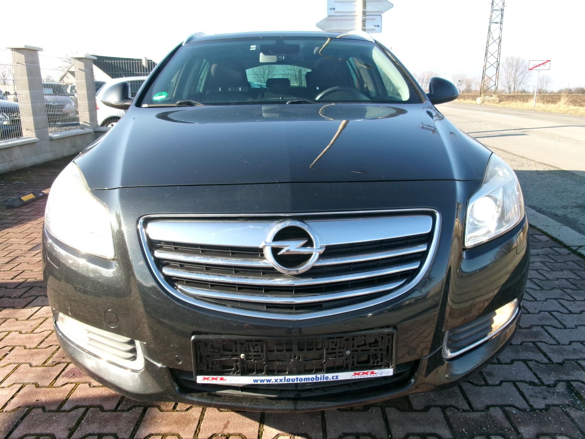 Opel Insignia, 2.0 CDTi SPORT OPC - fotka 3
