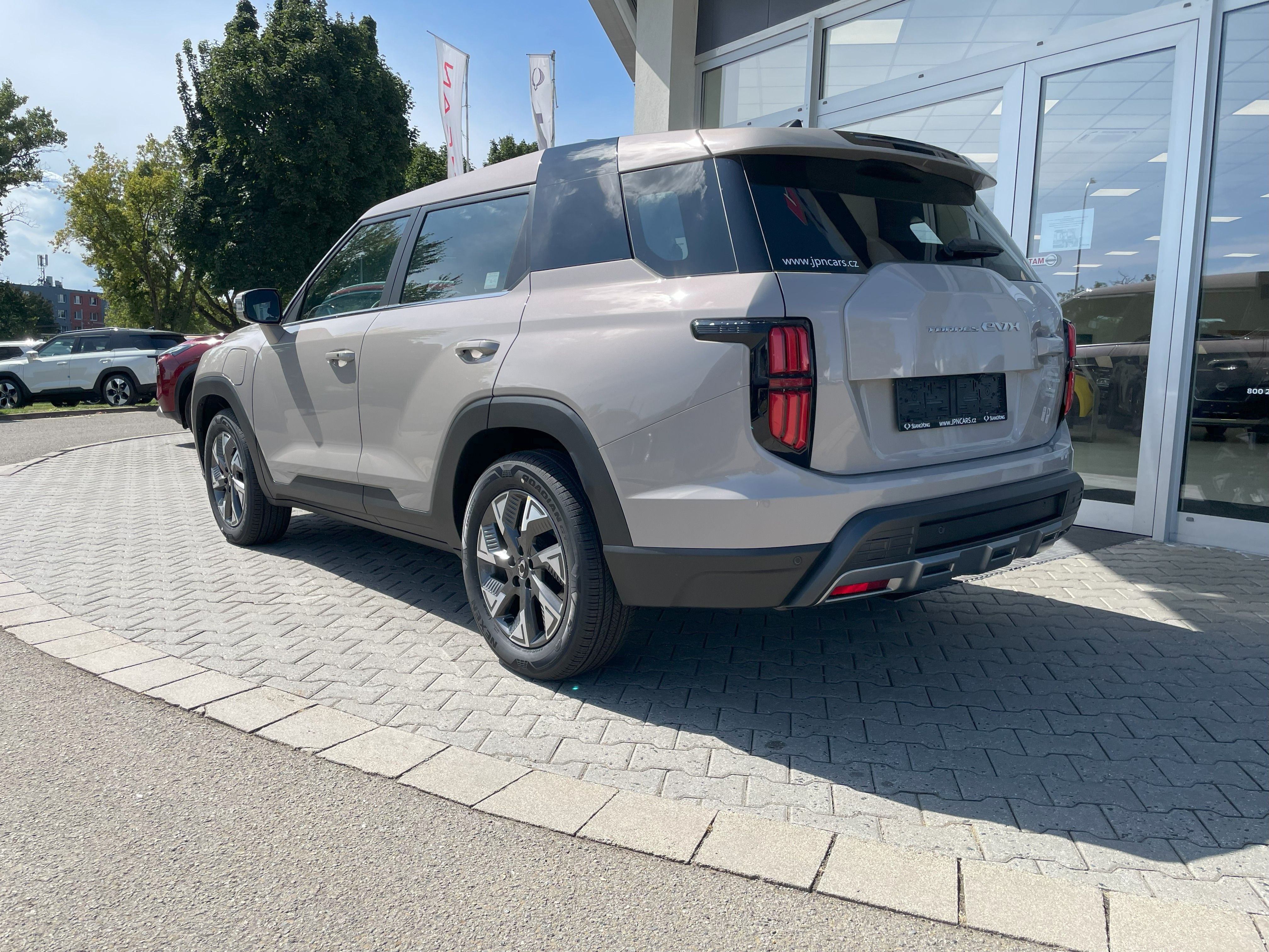 KGM Torres, EVX 73.4kW 207HP Style FWD - fotka 4