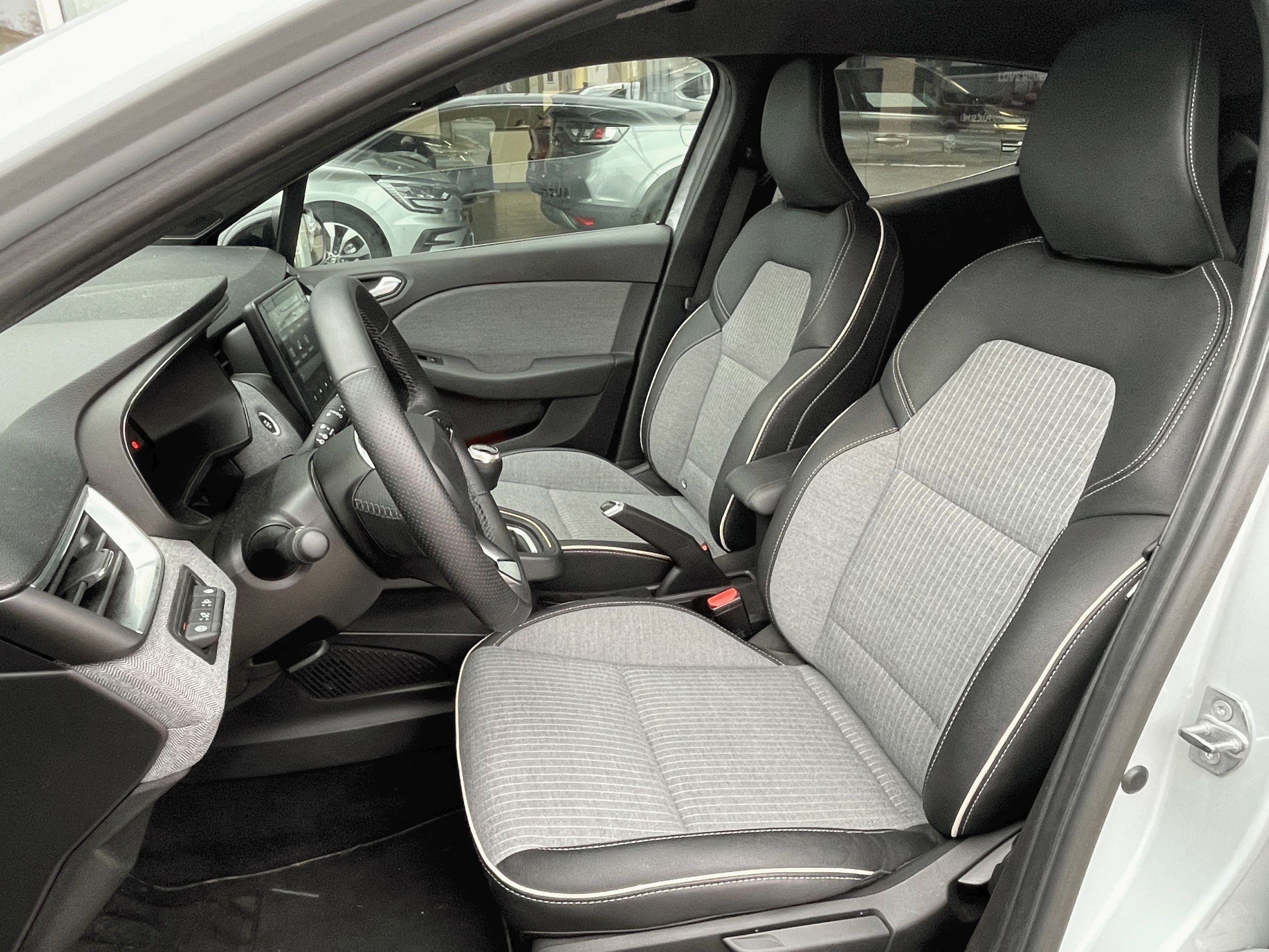 Renault Clio, TCe 90 Techno - fotka 5