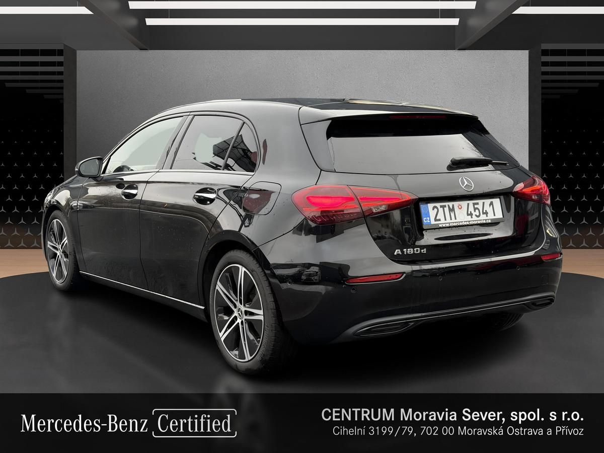 Mercedes-Benz Třídy A, A 180d - fotka 3