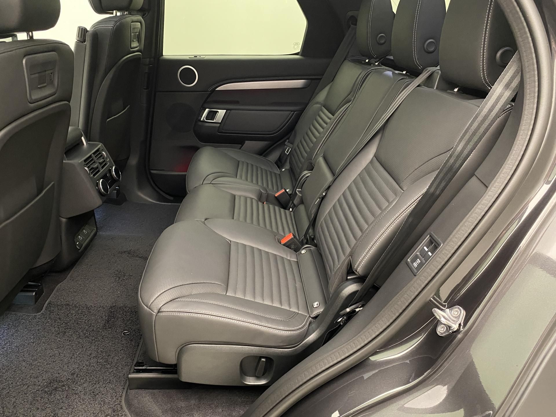 Land Rover Discovery, D350 TEMPEST AWD AUT - fotka 6