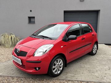 1.3 VVT-I 64KW, Po 1. Majiteli