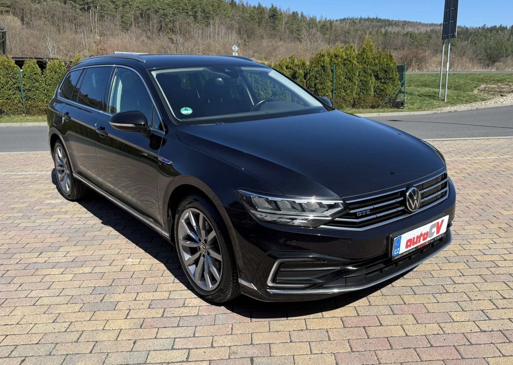 Volkswagen Passat, 1.4 GTE 160kW PLUG-IN HYBRID - fotka 5