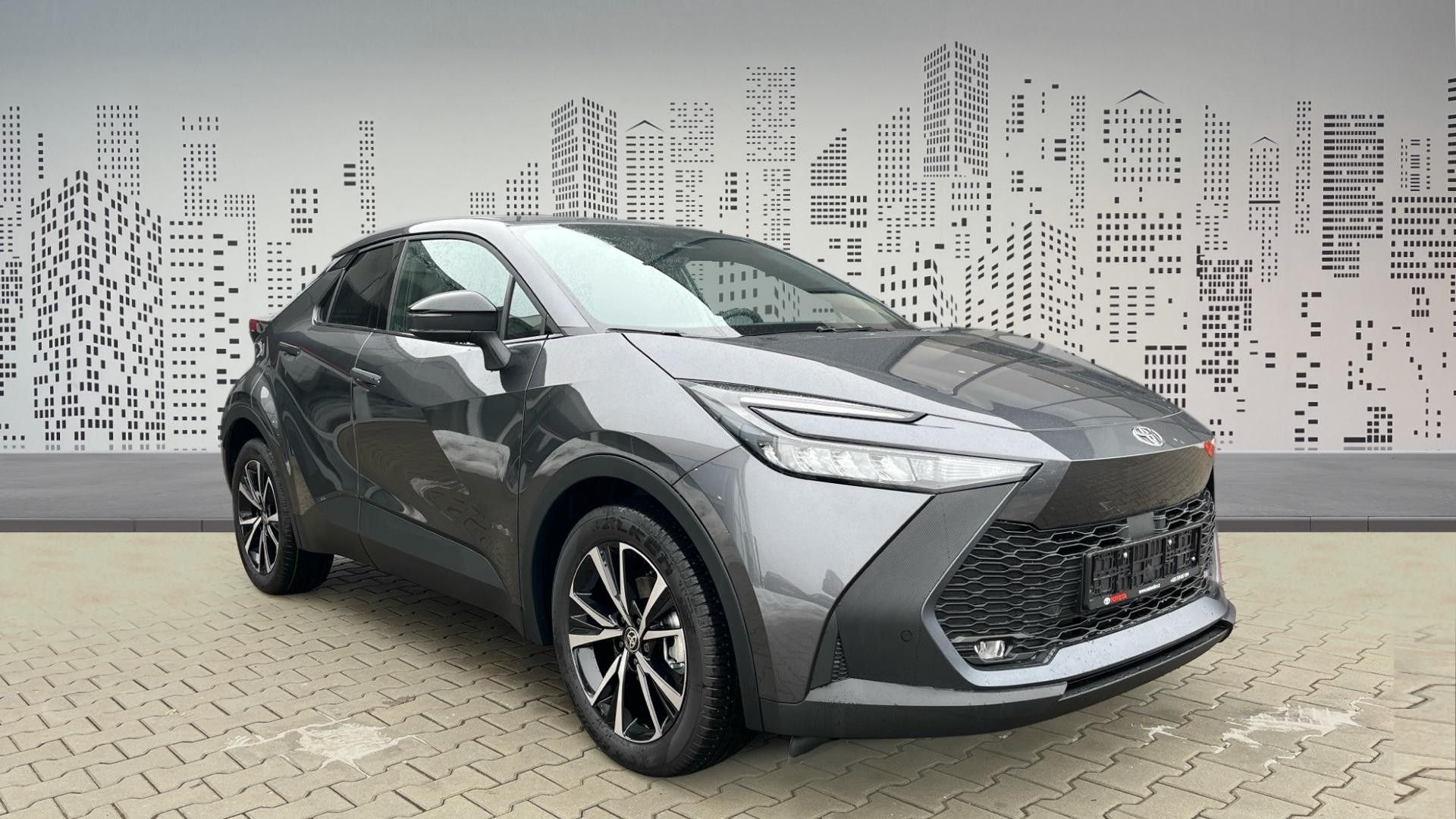 Toyota C-HR, 2,0 Plug-in Hybrid Style - fotka 2