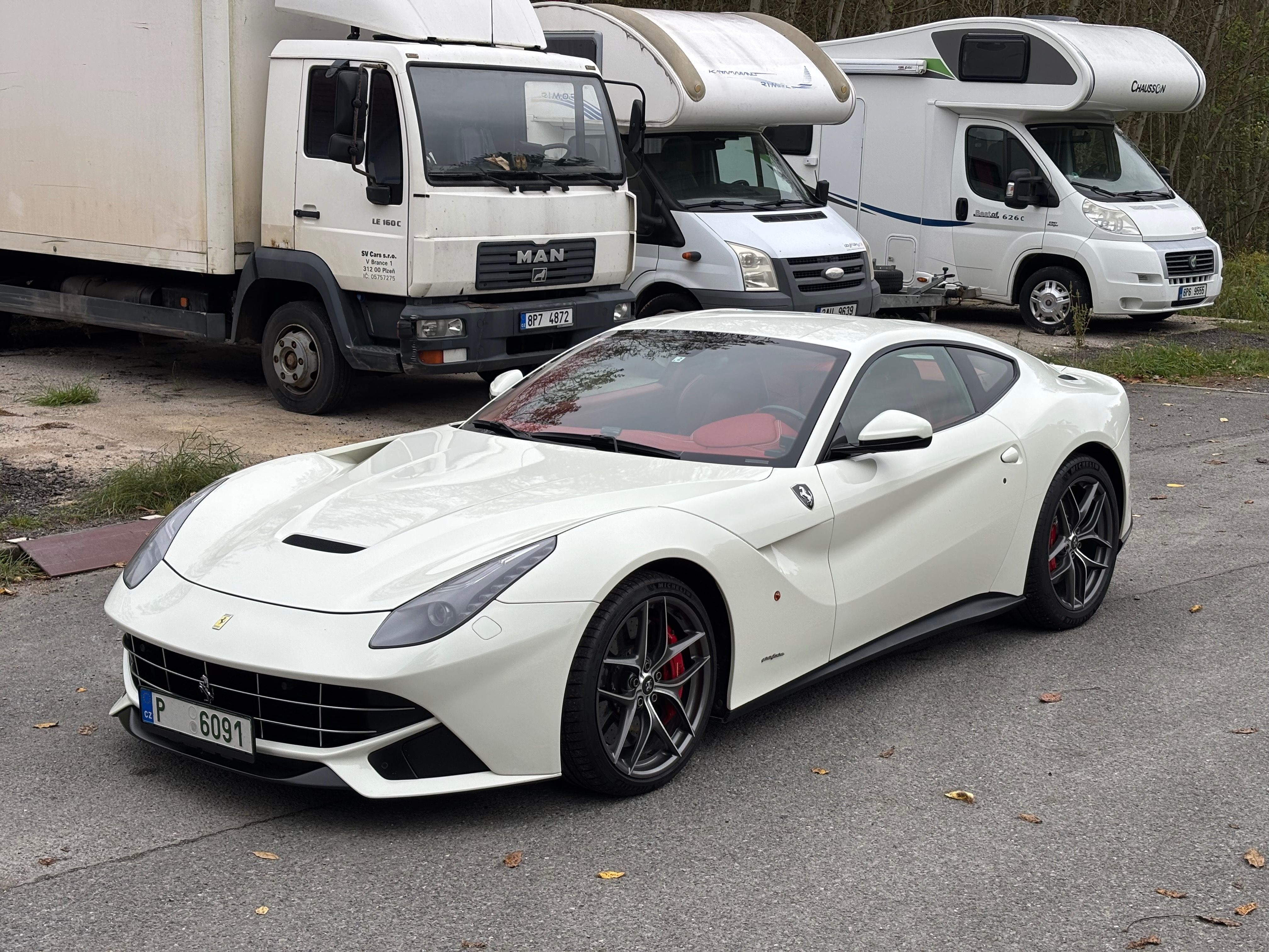Ferrari F12, Záruka, Servisní historie - fotka 4