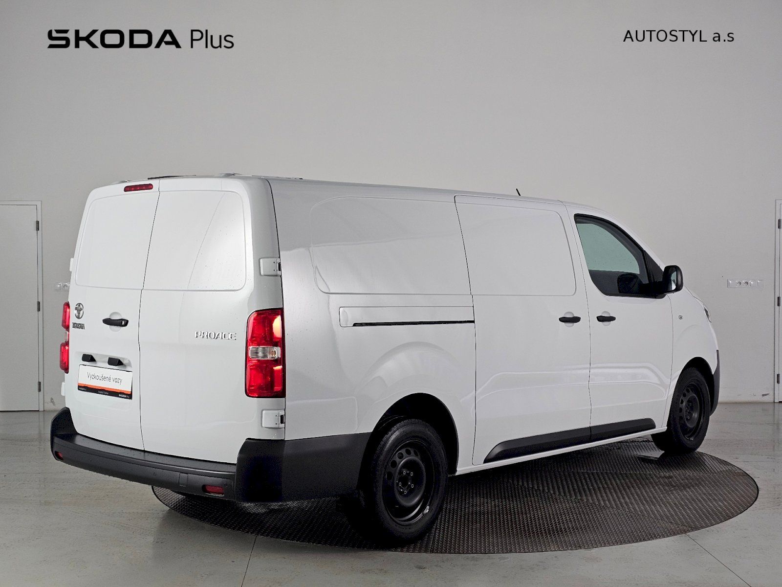 Toyota Proace, 2.0D 140k ACTIVE L2 - fotka 2