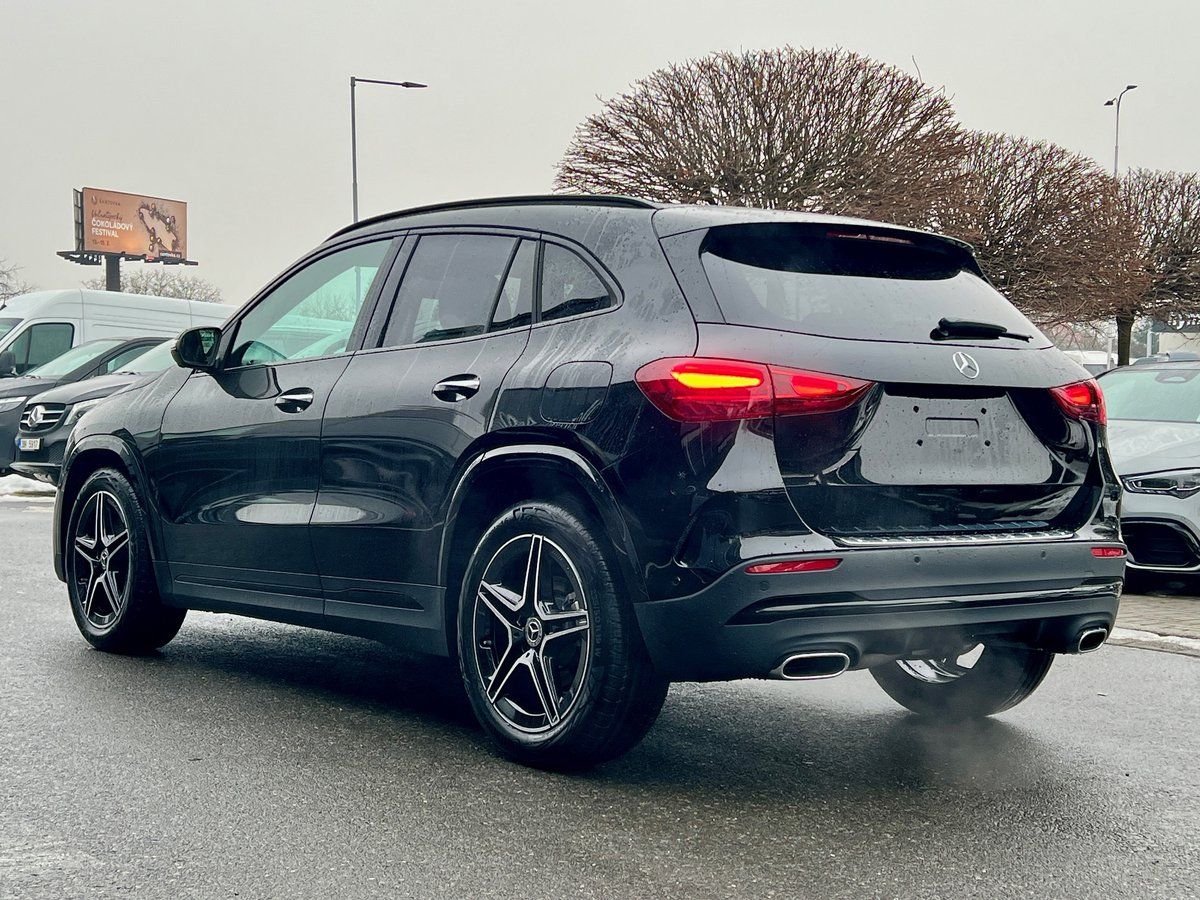 Mercedes-Benz GLA, 200 d 4MATIC Edition 140 Years - fotka 5