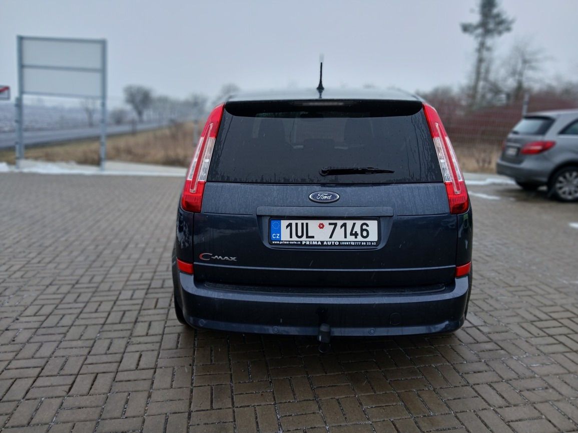 Ford C-MAX, 2,0 Klima Tažné - fotka 4