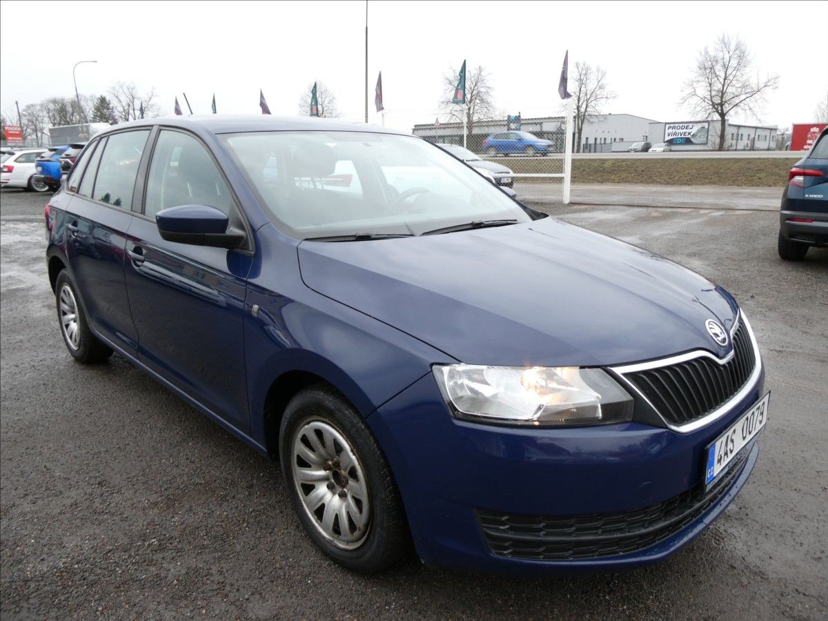 Škoda Rapid, 1,6 TDi 66kW 2x kola,klima,ČR