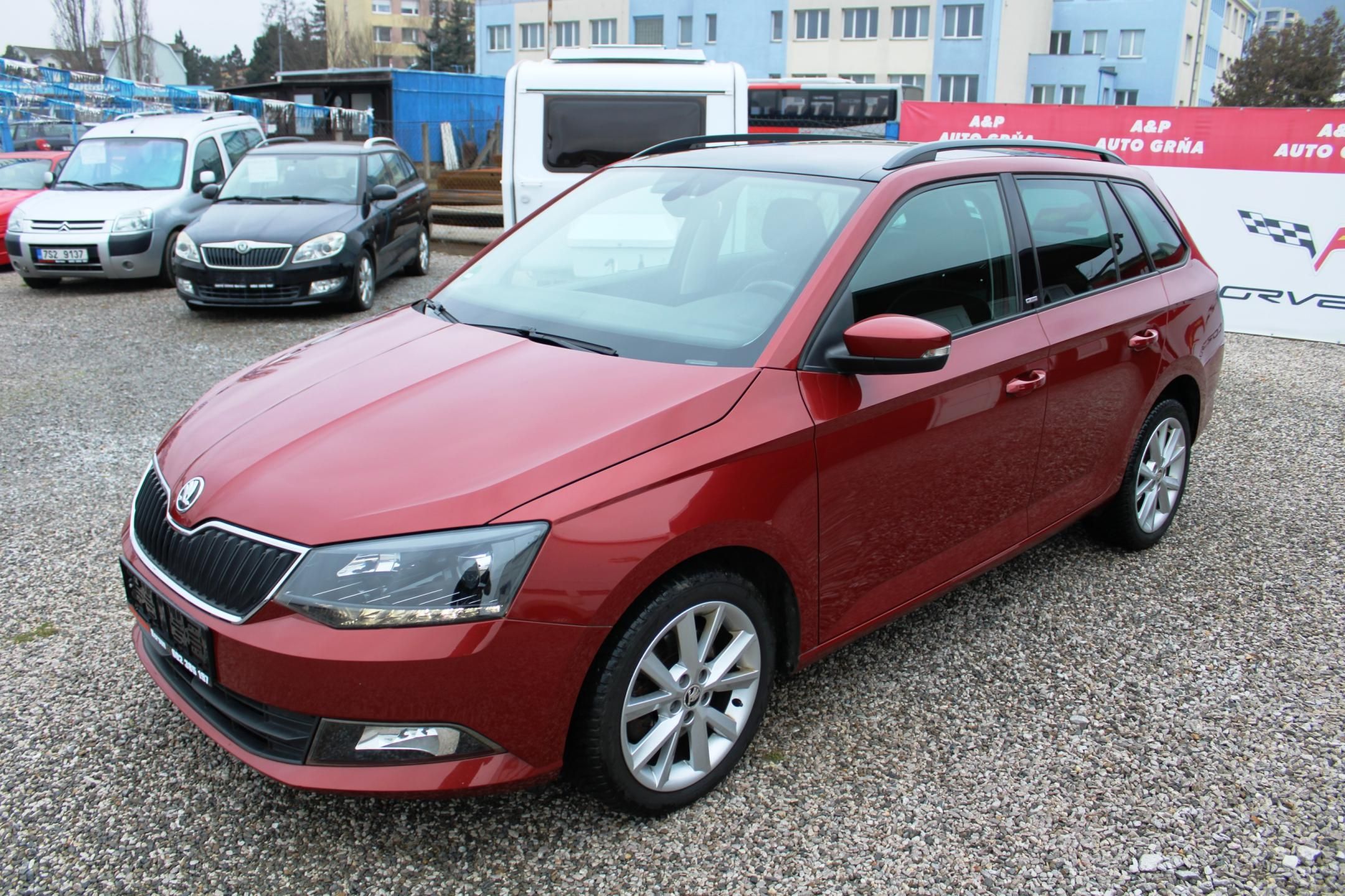 Škoda Fabia, 1,2TSI PANORAMA DSG TEMPOMAT - fotka 3