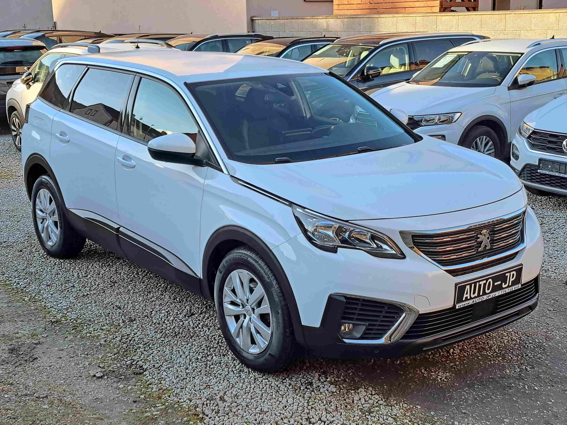 Peugeot 5008, 1,2 PT EAT8 17ALU PDC NAVI - fotka 2