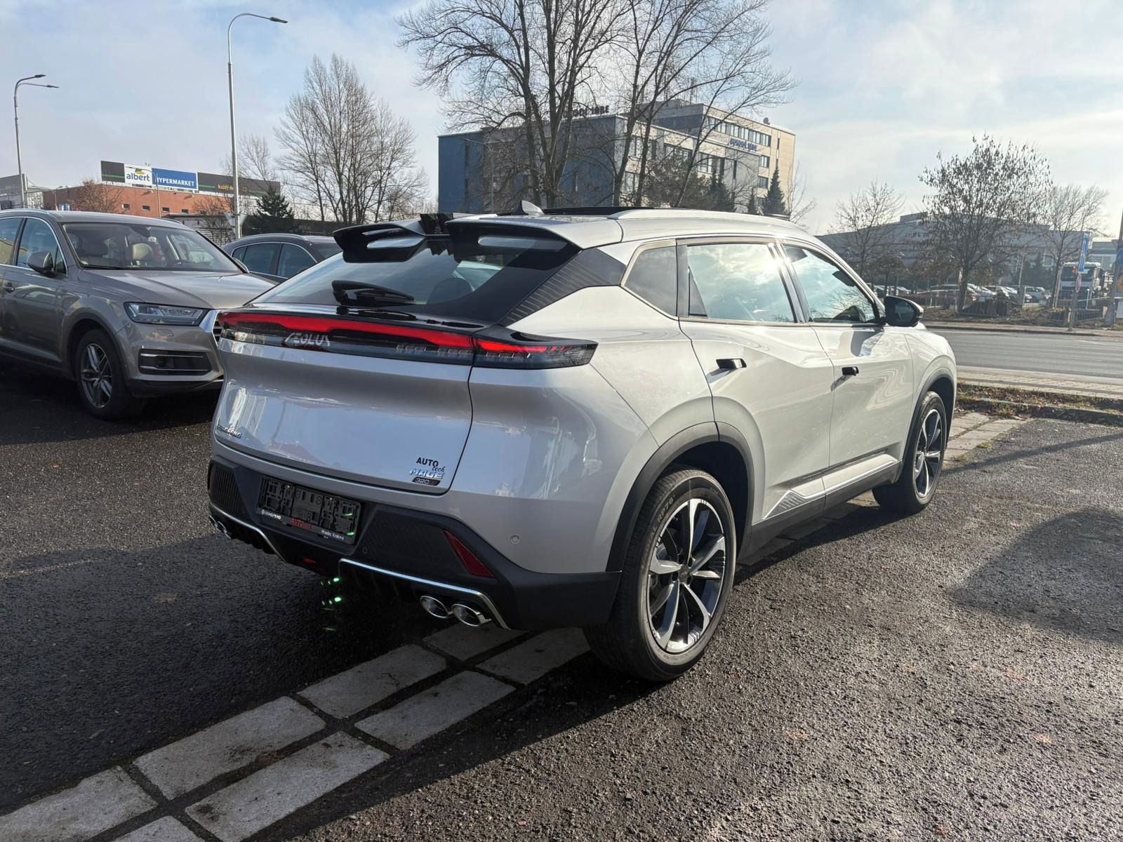 Dongfeng Mage, 1.5T 145kw E2 Silver - fotka 3