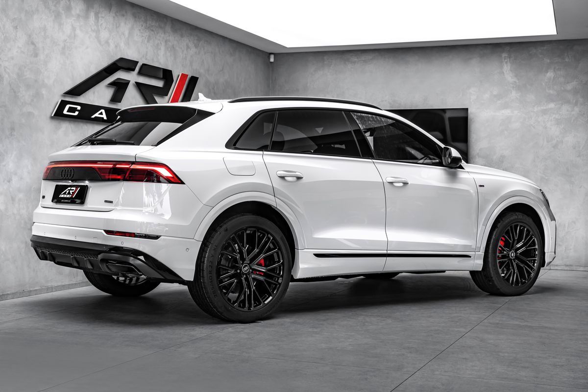 Audi Q8, 50 TDI S-line Laser B&O tažné - fotka 5