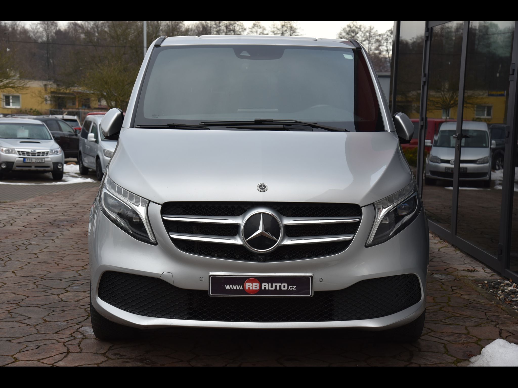 Mercedes-Benz Třídy V, XL 174 kw 4matic - fotka 2