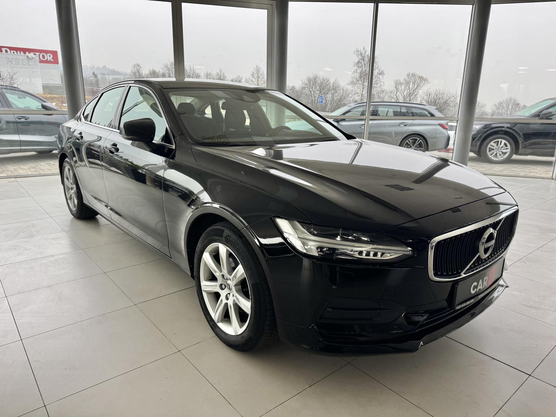 Volvo S90, D4 Aut*140kW*LED*Kamera*Tažné - fotka 4