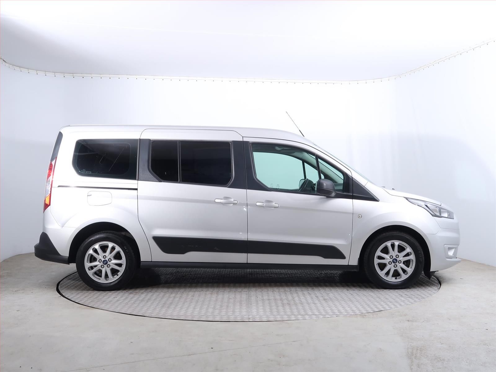Ford Tourneo Connect, Maxi 1.5 EcoBlue, Trend, 5Míst - fotka 6