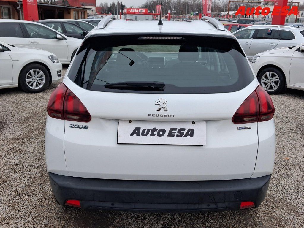 Peugeot 2008, 1.2PT,ČR,servis.kniha - fotka 5