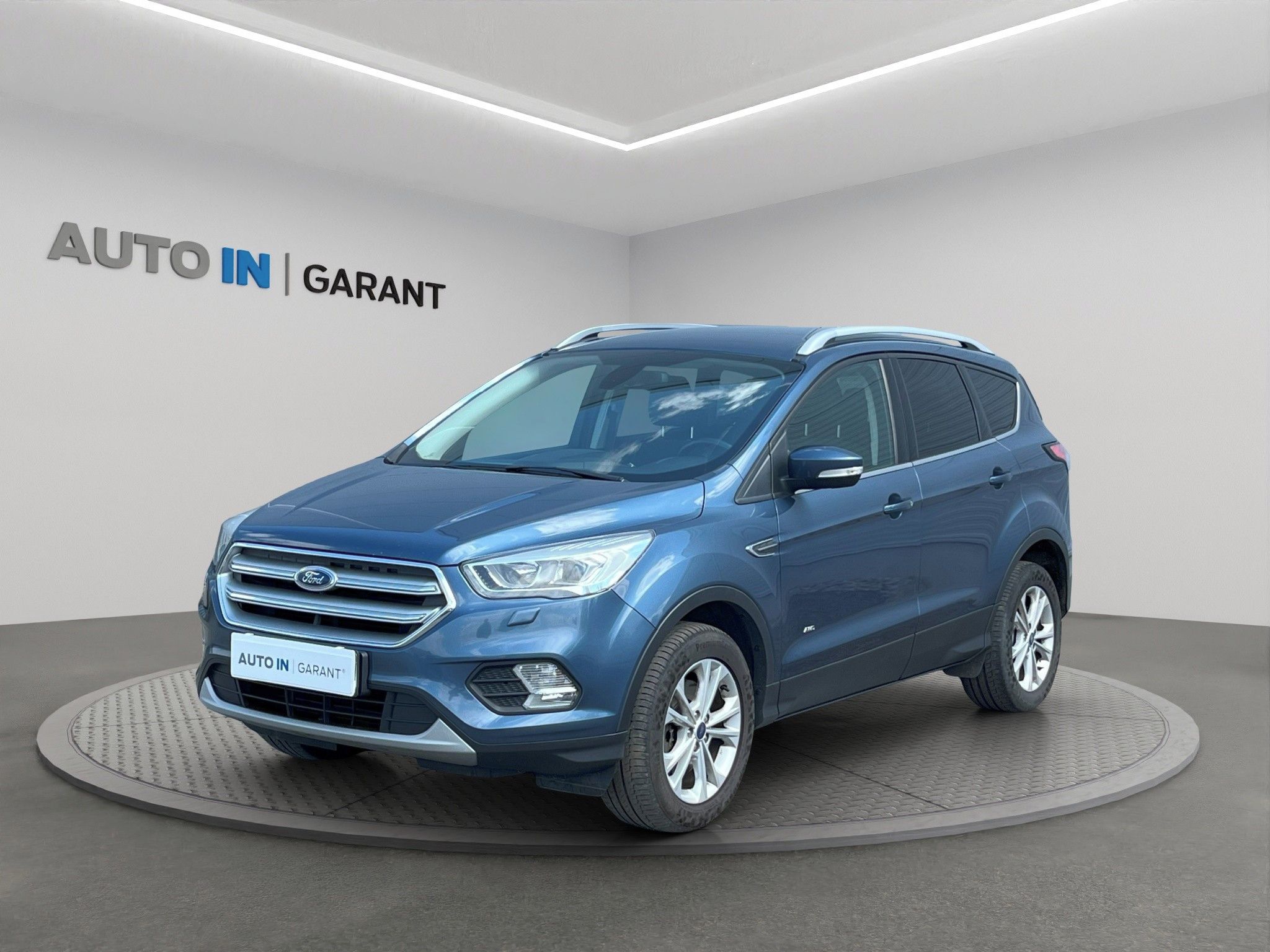 Ford Kuga, 110kw, Titanium, nové ČR, Tažn