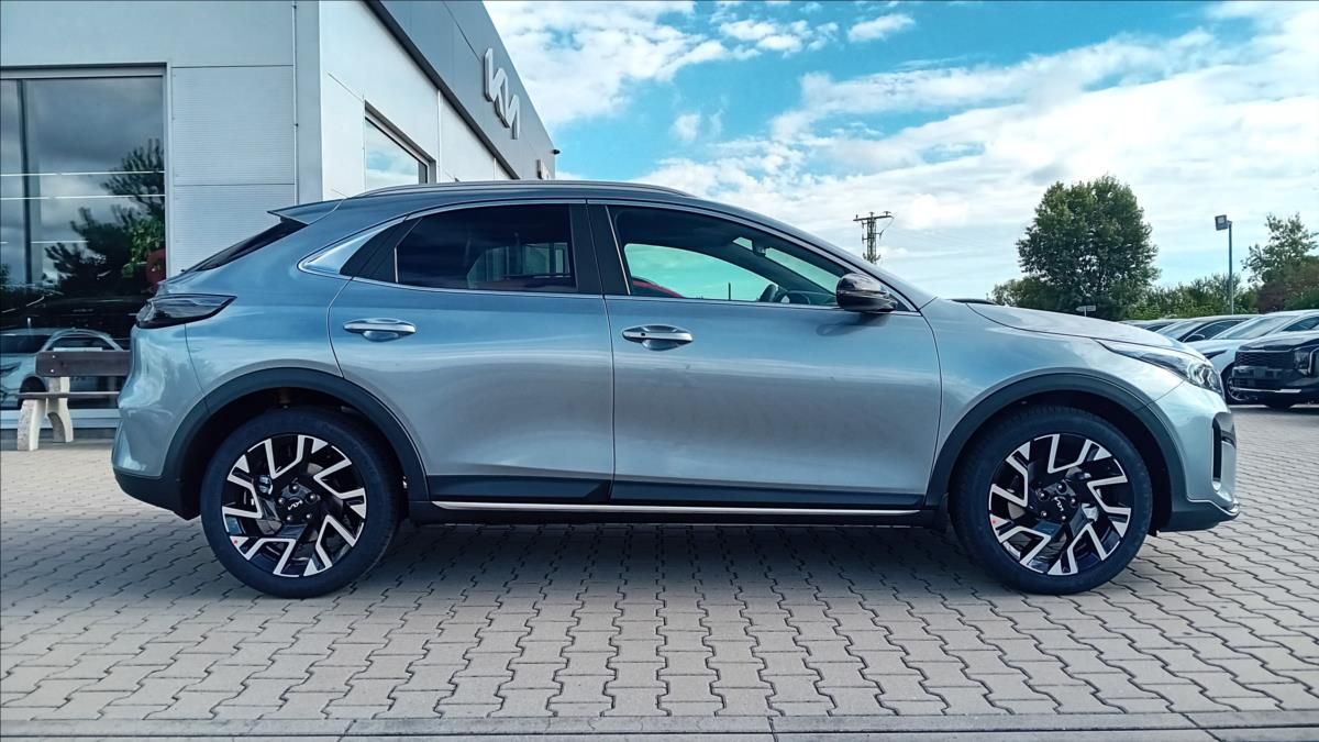 Kia XCee´d, 1,6 T-GDi GPF 7DCT STEEL EDIT. - fotka 4