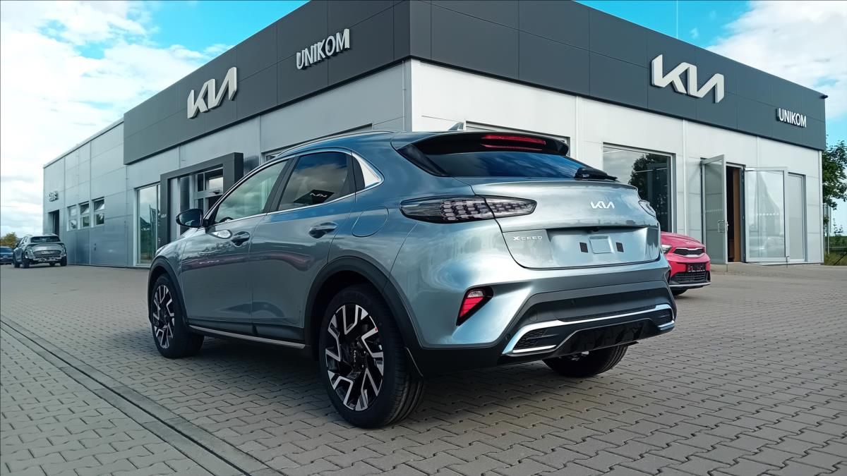 Kia XCee´d, 1,6 T-GDi GPF 7DCT STEEL EDIT. - fotka 6